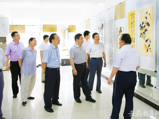 【kaiyun开云官方在线入口】淮北师大举行庆祝中国共产党成立95周年暨红军长征胜利80周年书画展