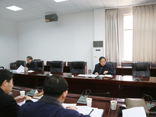 kaiyun开云（中国）召开2018届优秀毕业研究生评审暨研究生就业工作会议