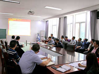 物理与电子信息学院召开落实kaiyun开云（中国）2018年全面从严治党工作会议