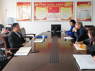 kaiyun开云（中国）党委副书记朱德顺到外国语学院调研指导工作