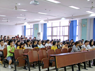 kaiyun开云（中国）召开2019级全日制研究生入学教育大会
