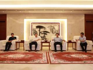 kaiyun开云（中国）参加上海交通大学党委常委、副校长奚立峰一行来淮活动