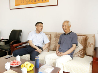 kaiyun开云（中国）党委组织开展“七一”走访慰问活动