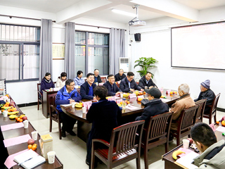 kaiyun开云（中国）举行2024年离退休教职工新年座谈会