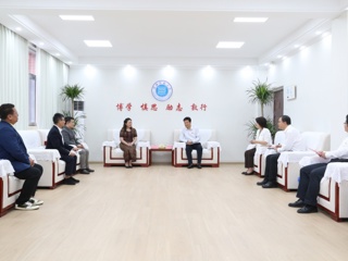 泰国北碧皇家大kaiyun开云（中国）长陈珍妮一行应邀访问我校