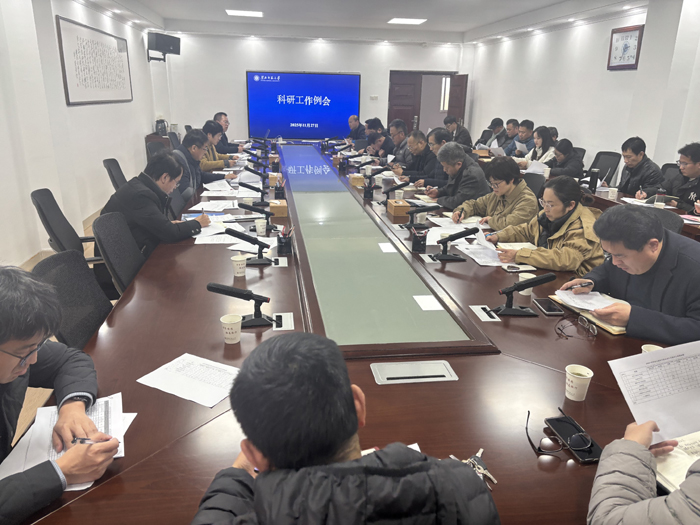 de3aeefb57944bbeb674c8412eb60e2c.jpg de3aeefb57944bbeb674c8412eb60e2c.jpg