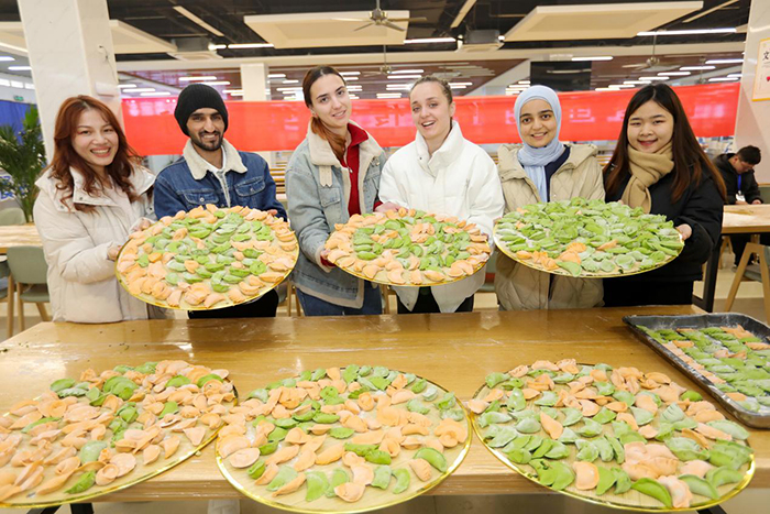 70eef2a10dcf44d8a78c07ca7b553ff2.jpg 70eef2a10dcf44d8a78c07ca7b553ff2.jpg